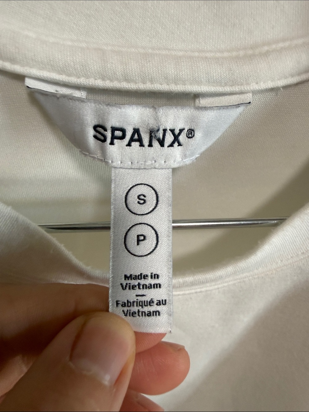 Spanx Womens Air Essentials White Blouse Tunic Tank cap Crew Neck Athletic - Picture 2 of 4
